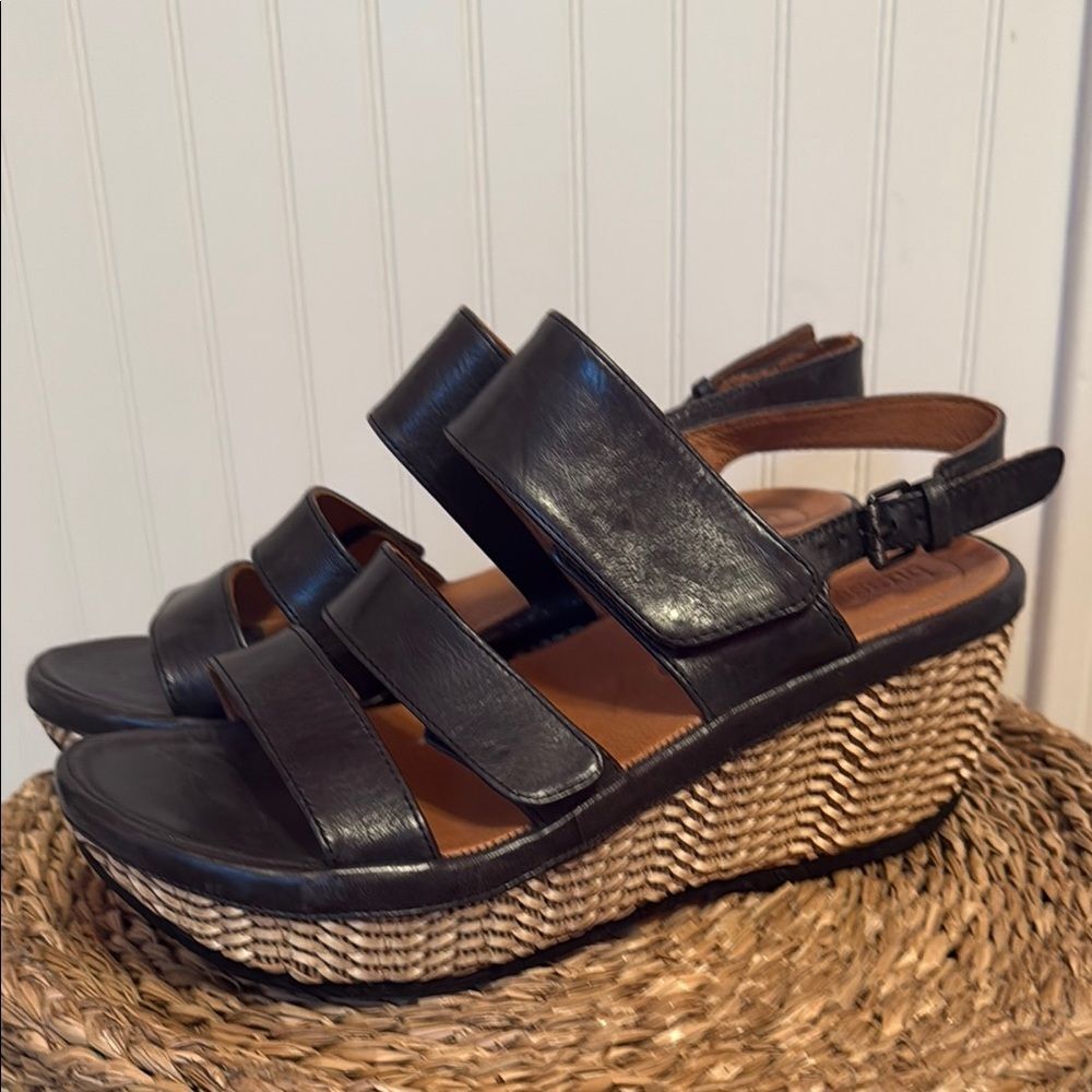Bussola Black Leather Slingback Woven Wedge Sandals Womens Size 41